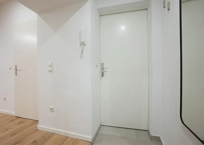2-room With A Terrace And Queen-size Bed Wien